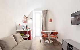 Three Brother'S Home Augusteo
